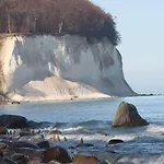 Hébergement de vacances Strandhaus Buskam Im Moenchgut Auf Ruegen