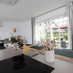 Hébergement de vacances Strandhaus Buskam Im Moenchgut Auf Ruegen