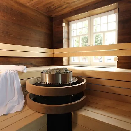 Strandhaus Buskam Im Moenchgut Auf Ruegen Dom wakacyjny Lobbe