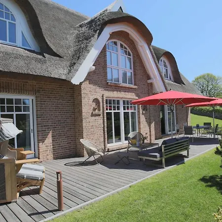 Strandhaus Buskam Im Moenchgut Auf Ruegen Casa de Férias