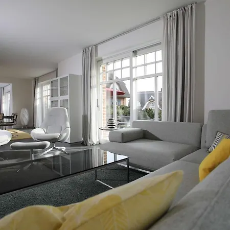 Strandhaus Buskam Im Moenchgut Auf Ruegen Dom wakacyjny