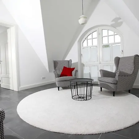 度假居 Strandhaus Buskam Im Moenchgut Auf Ruegen 洛布