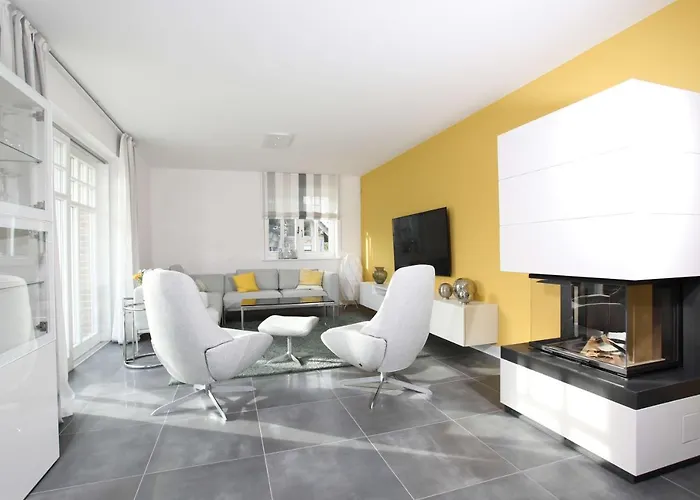 Strandhaus Buskam Im Mönchgut Auf Rügen * Lobbe